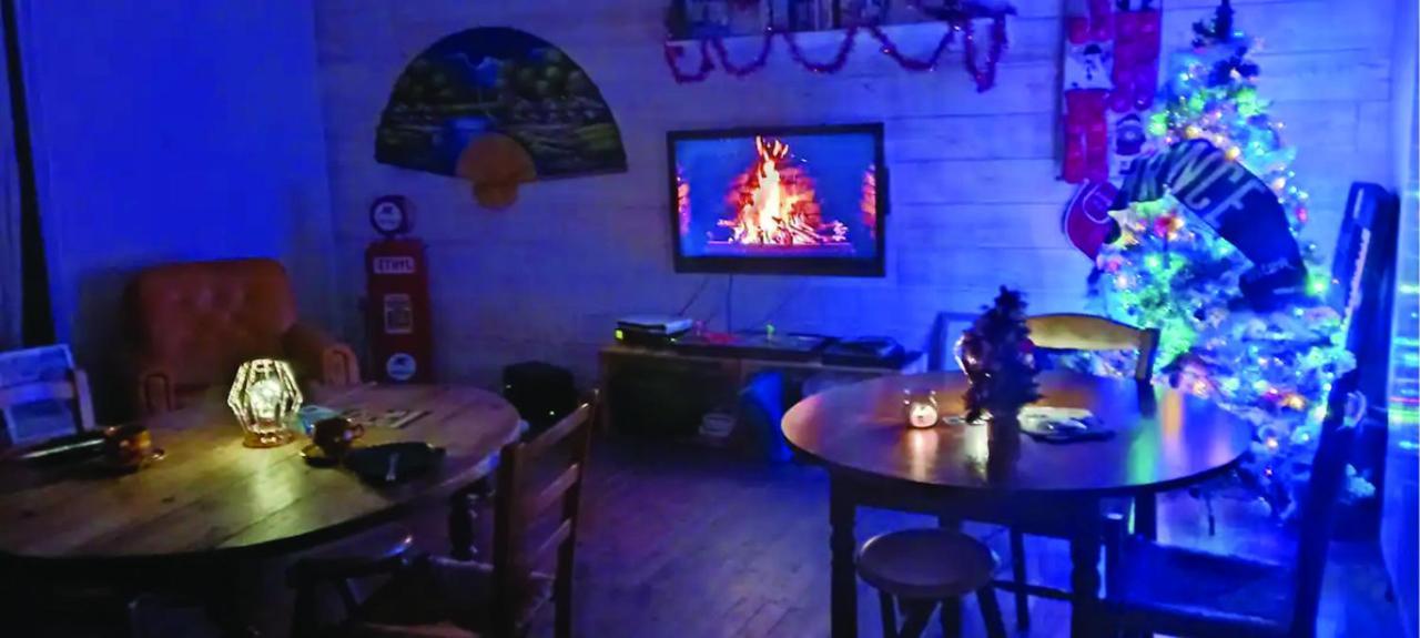 Ferienwohnung Belle Chambre D'Hote Pour 2 A 4 Personnes Chef-Boutonne Exterior foto